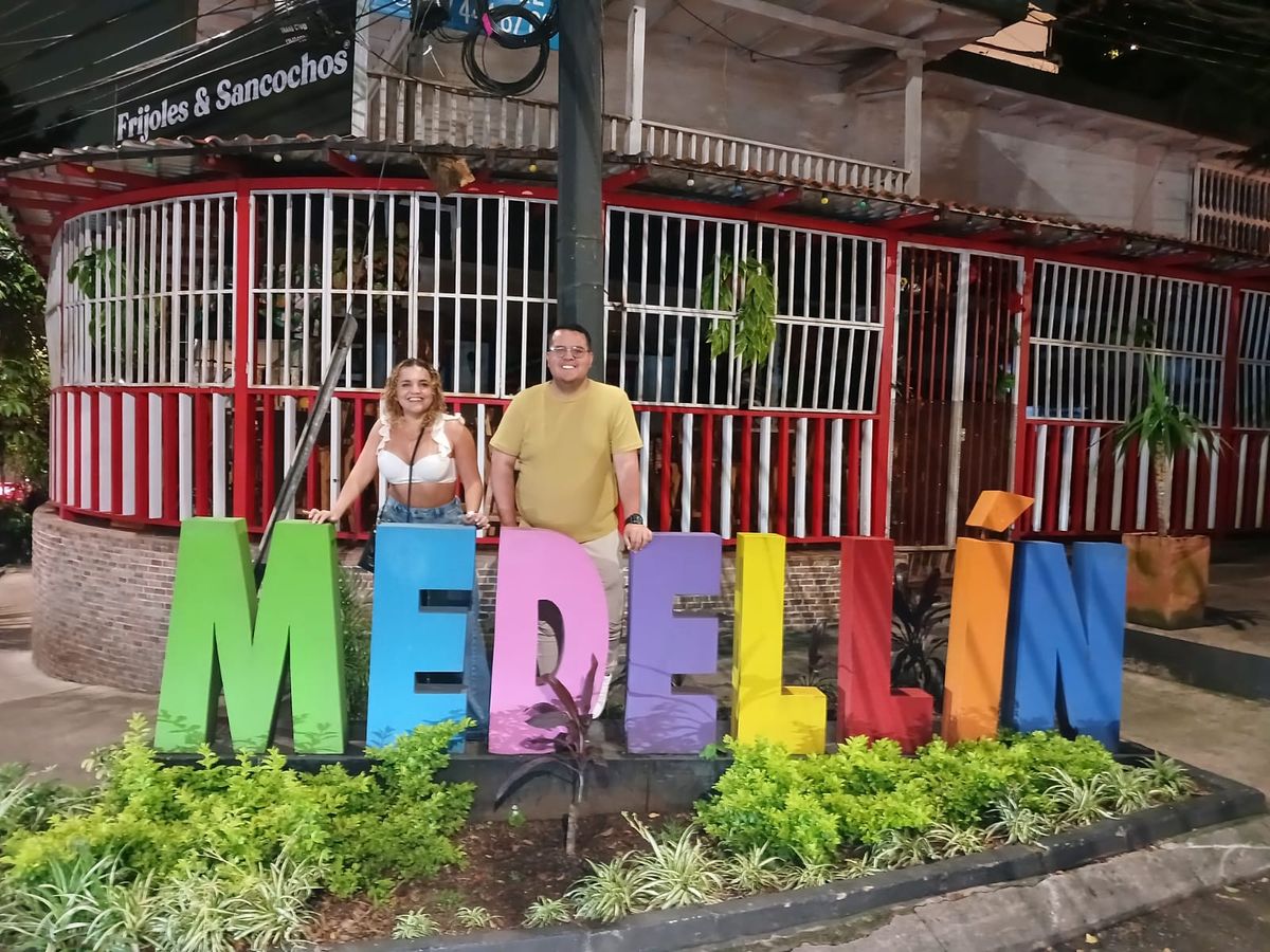 Medellín nightlife with Vibe Colombia