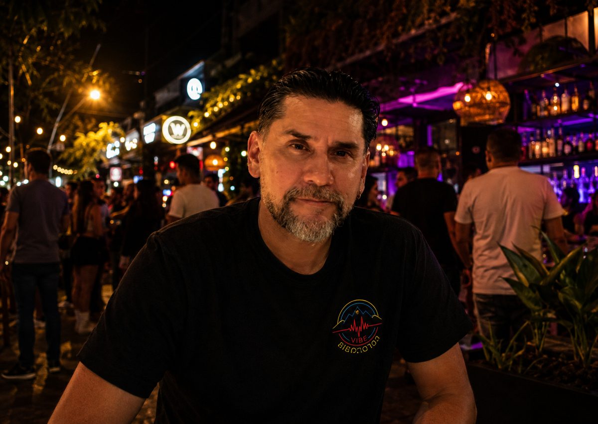 Francisco Javier Giraldo, Vibe Colombia Reiseguide